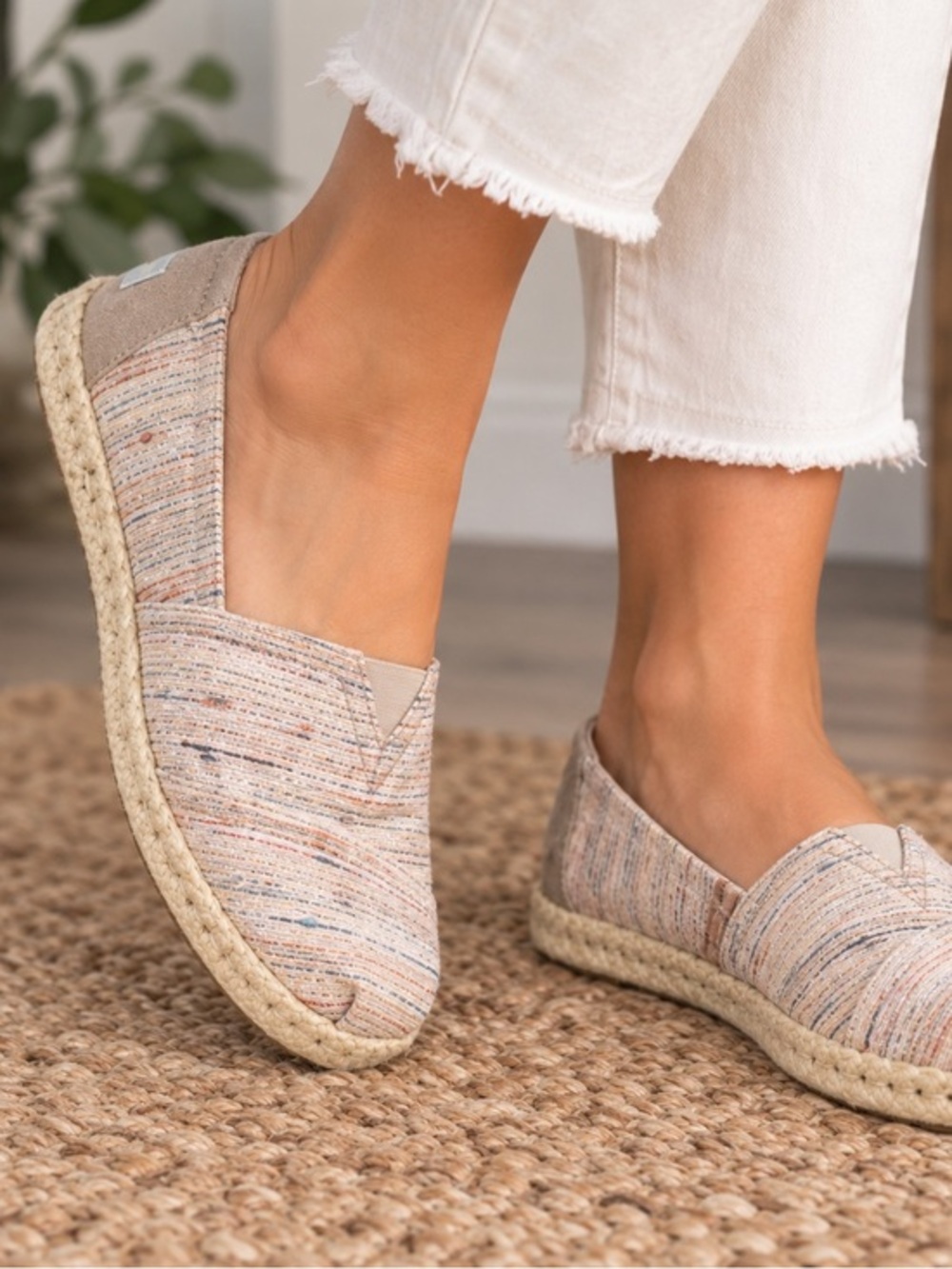 TOMS Multicolor Woven Espadrille Slip On Flats Shoes Women’s Size 9